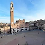 Il Campo 8: Piazza Del Campo